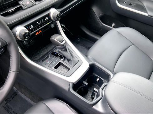Used 2025 Toyota RAV4 XLE Premium FWD image 17
