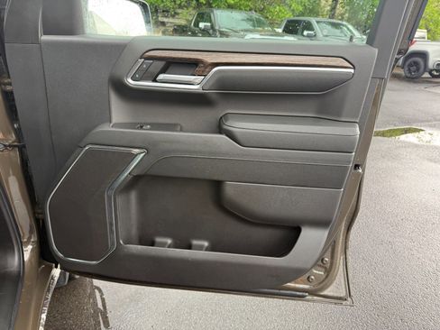 Used 2024 GMC Sierra 1500 Elevation image 22