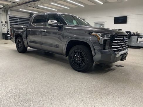 Used 2022 Toyota Tundra Capstone image 3