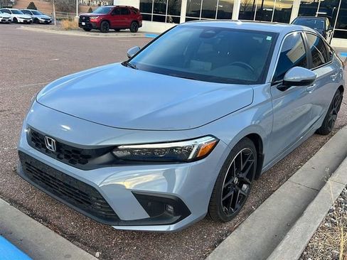 Used 2024 Honda Civic Sport Touring image 9