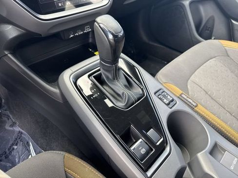 Used 2025 Subaru Crosstrek 2.5i Sport AWD/4WD image 19