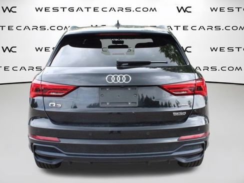 Used 2021 Audi Q3 2.0T Premium w/ Convenience Package AWD/4WD image 4