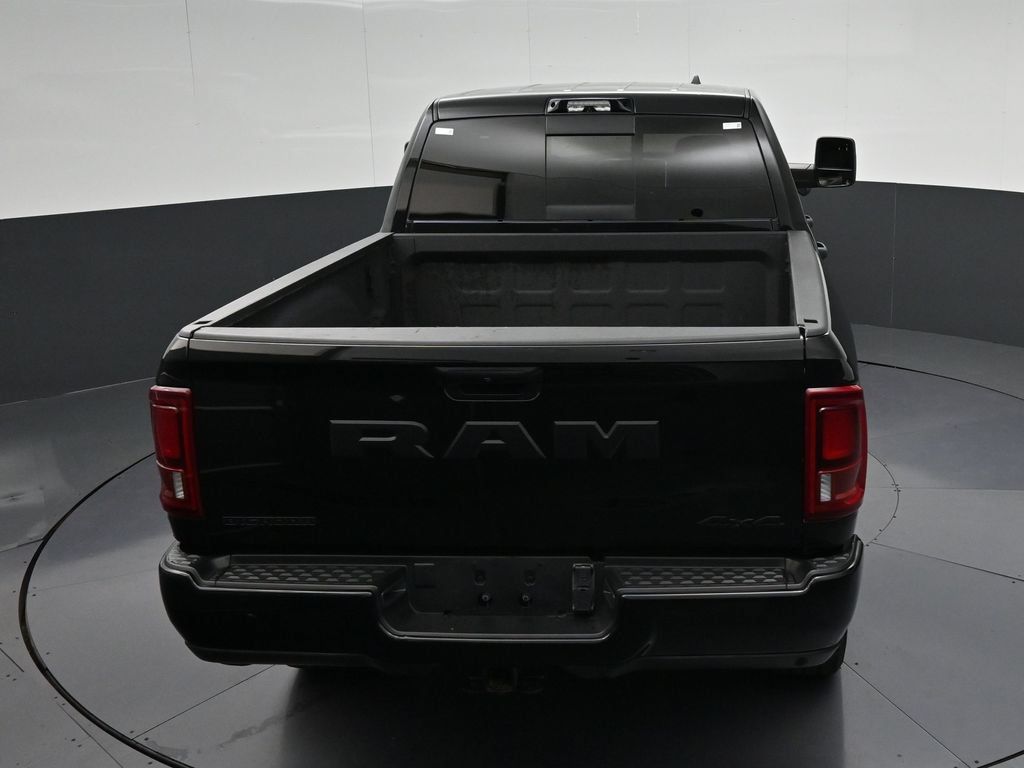 Used 2025 RAM 2500 Big Horn AWD/4WD image 18