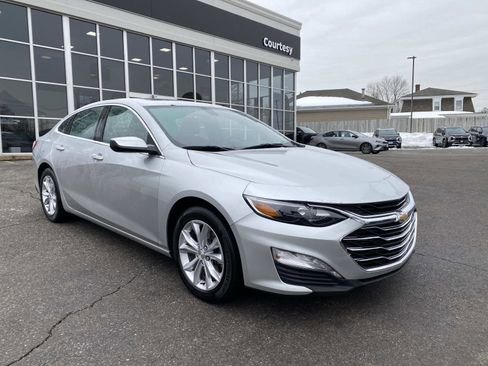 Used 2021 Chevrolet Malibu LT image 7