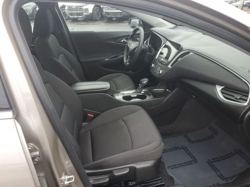 Used 2024 Chevrolet Malibu LT FWD image 41