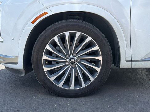 Used 2025 Hyundai Palisade Calligraphy FWD image 30