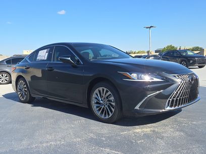 New 2025 Lexus ES 350 Ultra Luxury