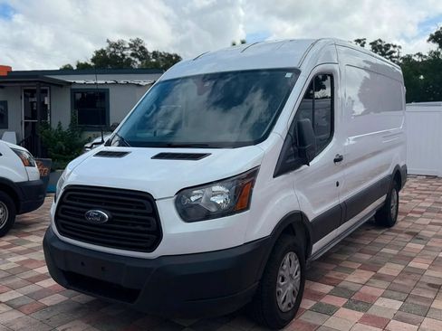 Used 2018 Ford Transit 250 148 Medium Roof RWD image 1
