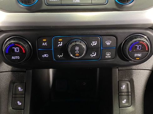 Used 2019 GMC Acadia SLT AWD/4WD image 23