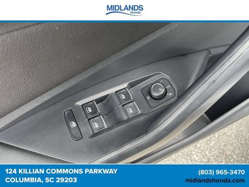 Used 2024 Volkswagen Jetta SE FWD image 16