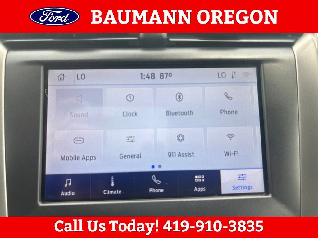 Used 2020 Ford Fusion SE FWD image 21