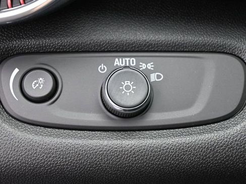 New 2026 Chevrolet Trax RS image 35