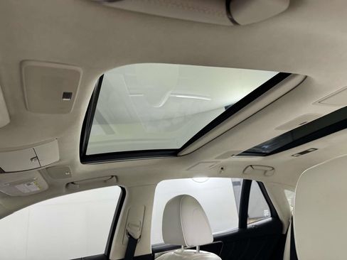 Used 2024 Lexus LS 500 AWD w/ Interior Upgrade Package image 33