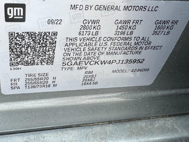 Used 2023 Buick Enclave Avenir w/ Avenir Technology Package AWD/4WD image 32