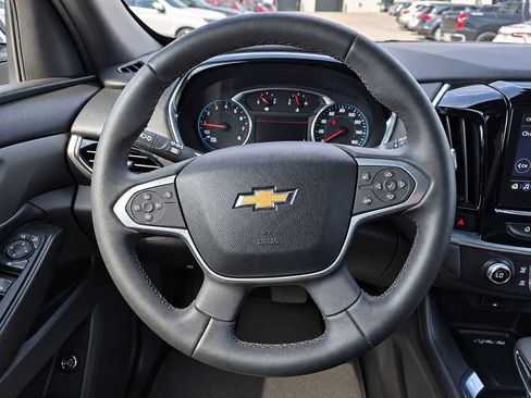 Certified 2023 Chevrolet Traverse LT FWD image 27