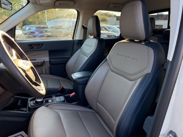 Used 2025 Ford Maverick Lariat AWD/4WD image 15