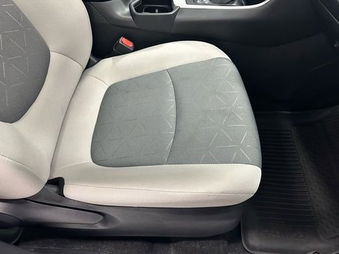 Used 2025 Toyota RAV4 XLE w/ Convenience Package image 58