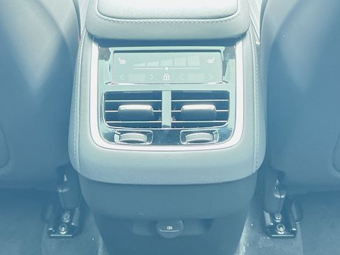 New 2026 Volvo XC90 B6 Plus AWD/4WD image 23