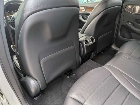 Used 2021 Mercedes-Benz GLC 300 4MATIC image 18