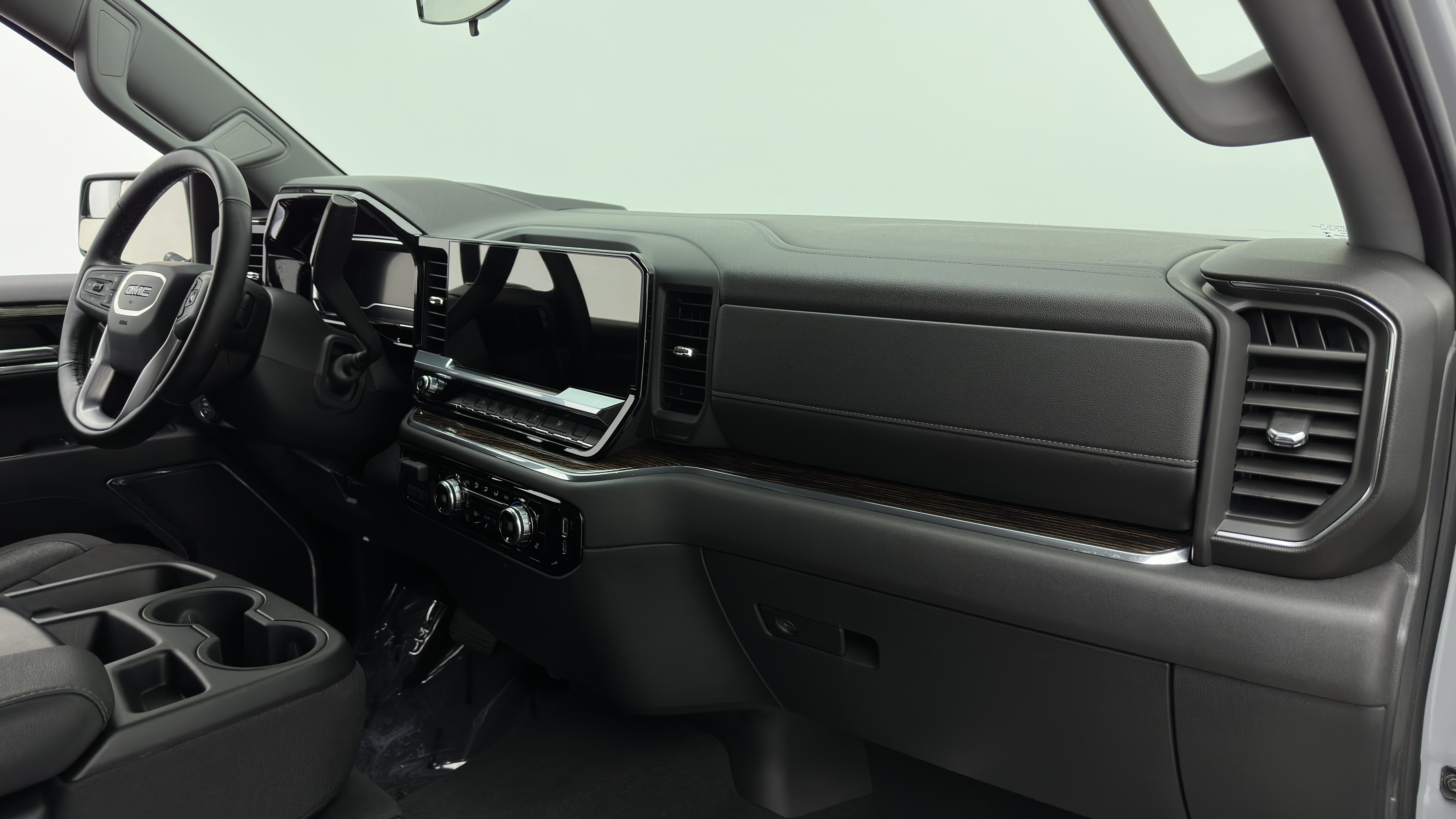 Used 2024 GMC Sierra 1500 Elevation AWD/4WD image 39