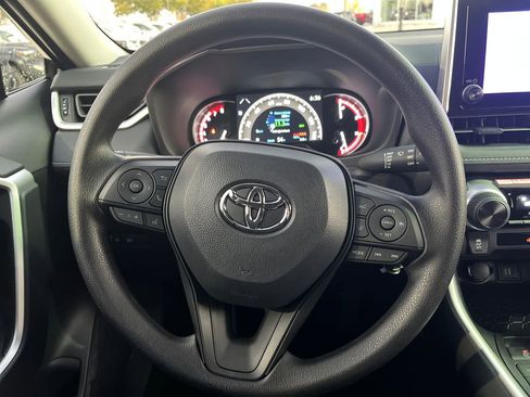 New 2025 Toyota RAV4 LE image 15