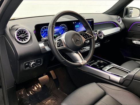 Certified 2024 Mercedes-Benz EQB 250+ image 19