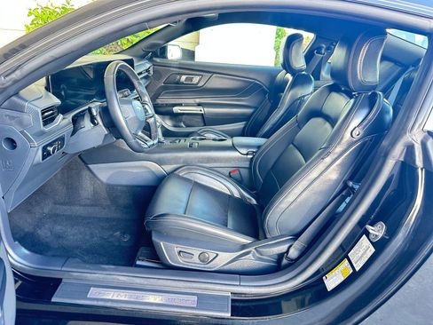 Used 2024 Ford Mustang Premium image 27
