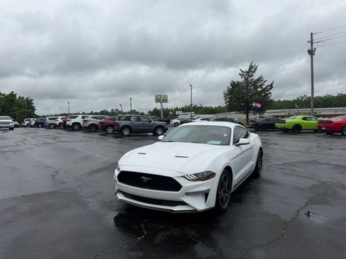 Used 2019 Ford Mustang Coupe w/ Equipment Group 101A RWD image 6