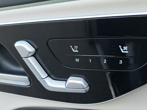 New 2026 Mercedes-Benz E 350 4MATIC Sedan image 30