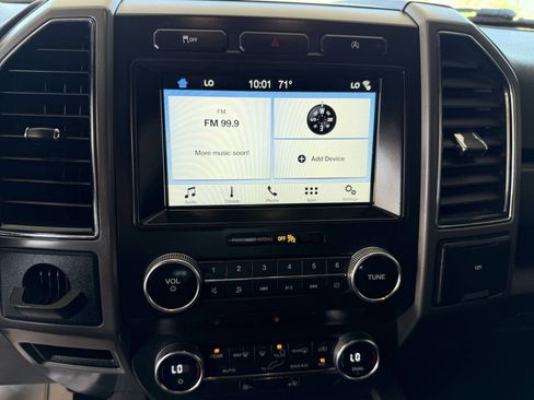 Used 2019 Ford Expedition XLT RWD image 9