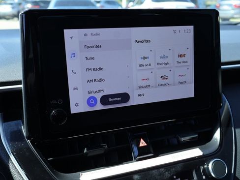 Used 2024 Toyota Corolla SE image 5