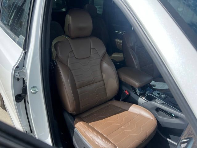 Used 2020 Kia Telluride SX w/ SX Prestige Package AWD/4WD image 29