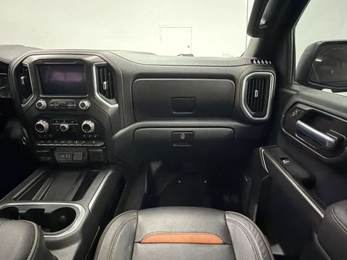 Used 2021 GMC Sierra 1500 AT4 w/ AT4 Premium Package AWD/4WD image 31