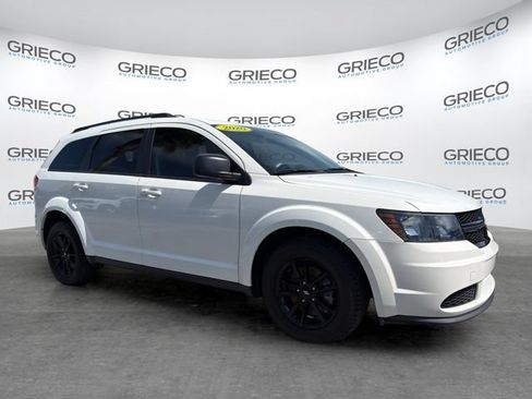 Used 2020 Dodge Journey SE w/ SE Popular Equipment Group FWD image 1