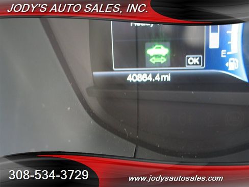 Used 2018 Ford Fusion SE FWD image 14