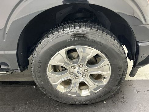 Used 2022 Ford F150 Platinum w/ Equipment Group 701A High image 8