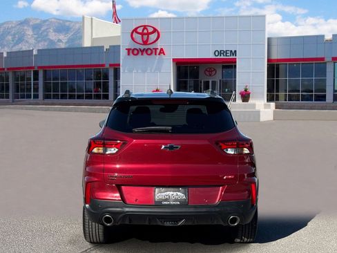 Used 2022 Chevrolet TrailBlazer RS w/ Technology Package AWD/4WD image 4