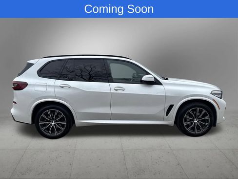 Used 2021 BMW X5 xDrive40i w/ M Sport Package image 7