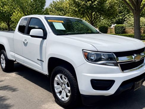 Used 2020 Chevrolet Colorado LT w/ Safety Package RWD image 1