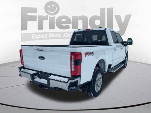 Used 2023 Ford F250 Lariat w/ Chrome Package image 5