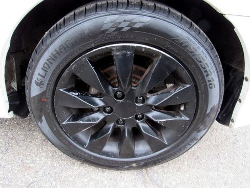 Used 2011 Honda Civic EX image 12