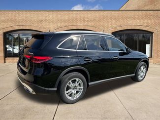 Used 2023 Mercedes-Benz GLC 300 4MATIC video 3