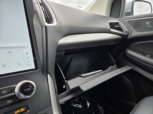 Used 2024 Ford Edge SEL w/ Convenience Package AWD/4WD image 14
