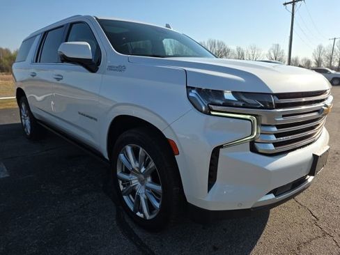 Used 2023 Chevrolet Suburban High Country w/ Premium Package 2 image 1