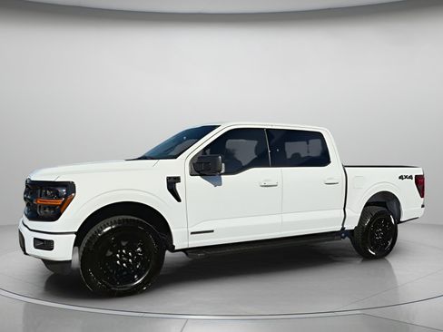 New 2025 Ford F150 XLT w/ Equipment Group 302A MID image 13