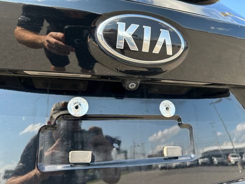 Used 2021 Kia Sorento SX AWD/4WD image 9
