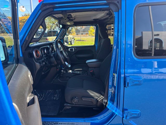 Used 2022 Jeep Gladiator Mojave w/ LED Lighting Group AWD/4WD image 22