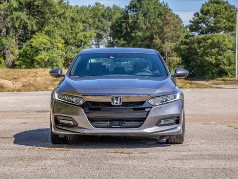 Used 2020 Honda Accord Sport image 2