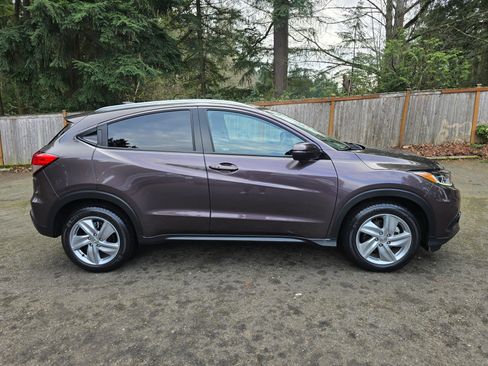 Used 2019 Honda HR-V EX image 2