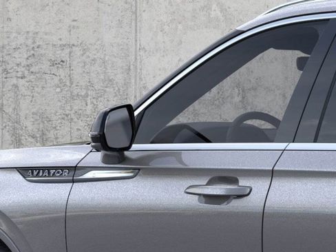 New 2025 Lincoln Aviator Black Label image 42